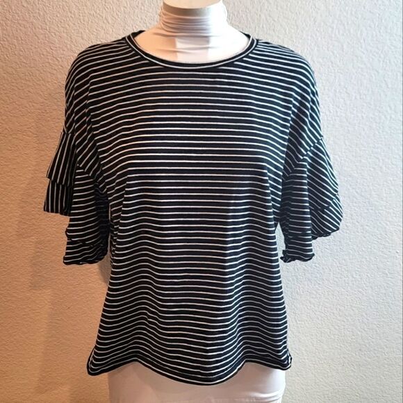 THE IMPECCABLE PIG Striped Short Sleeved Top - Picture 1 of 6